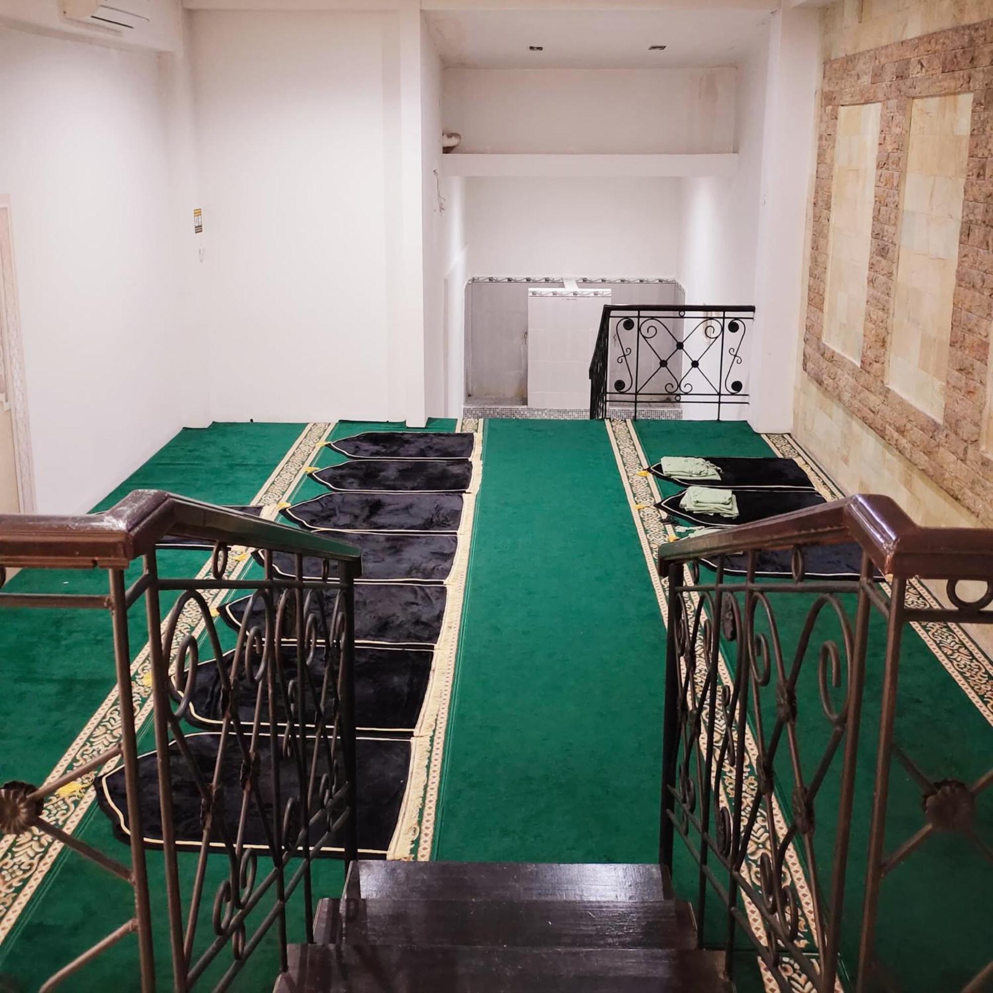 Andita Syariah Hotel สุราบายา ภายนอก รูปภาพ