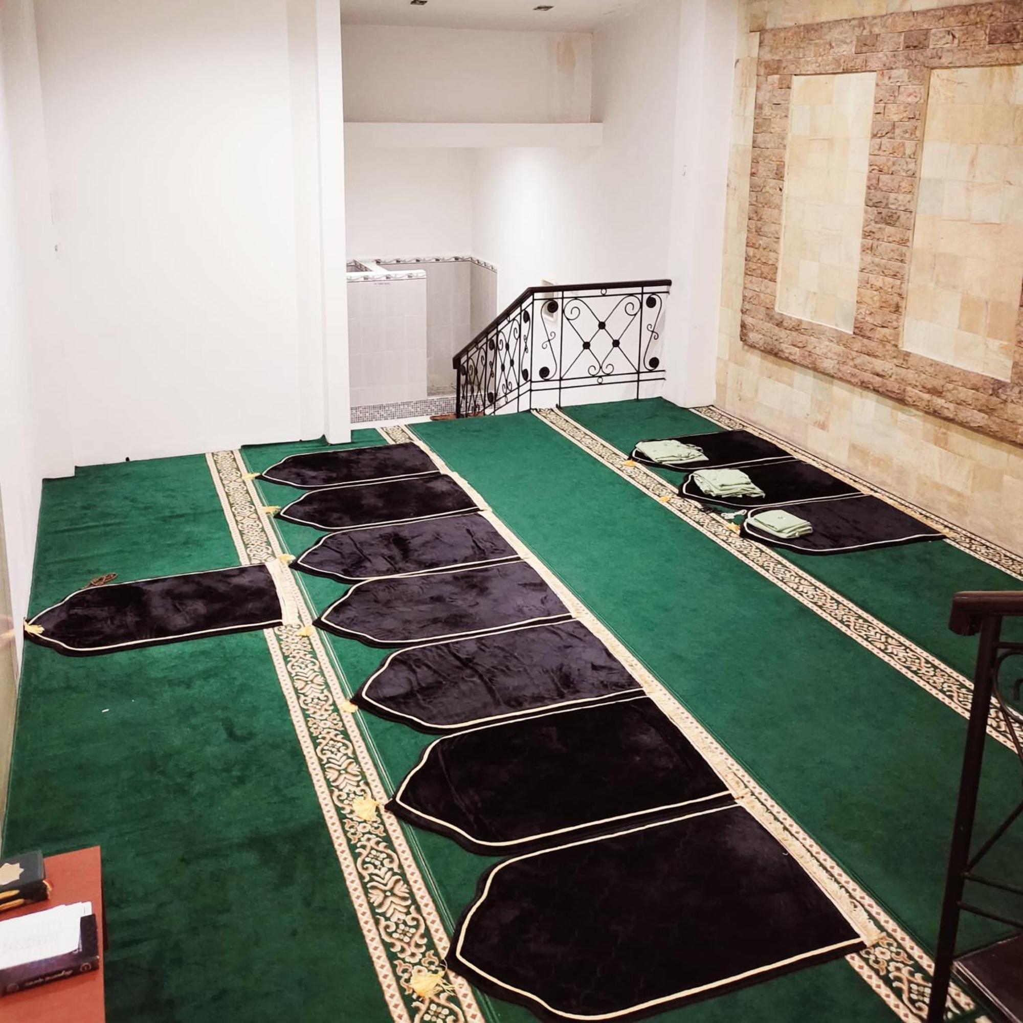 Andita Syariah Hotel สุราบายา ภายนอก รูปภาพ
